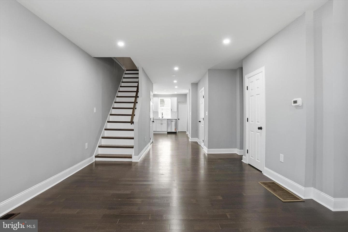 5718 Cherry Street photo 10