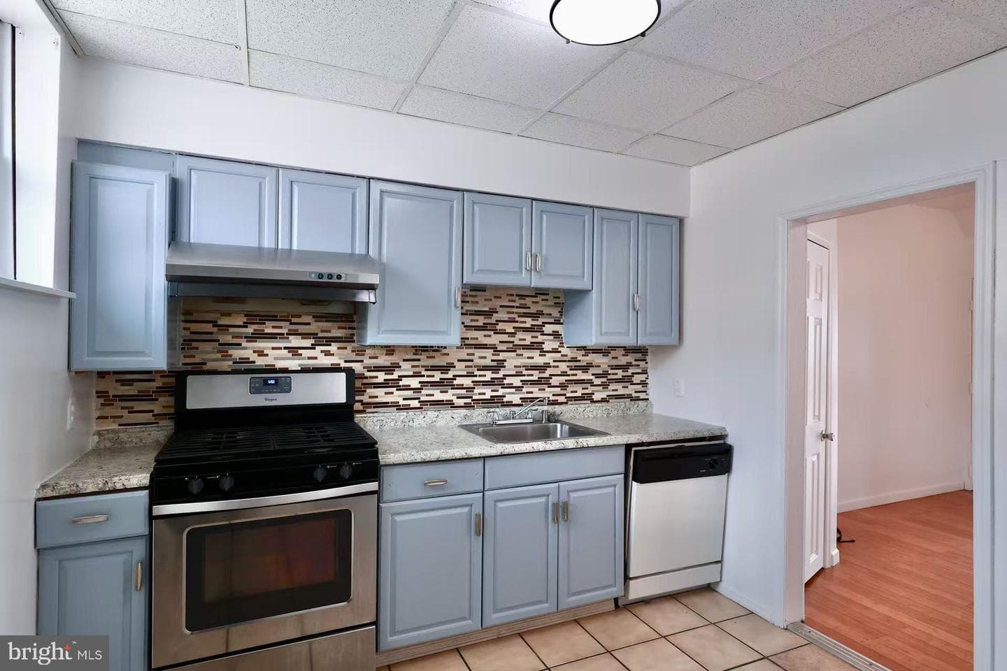 3549 Aldine Street photo 17