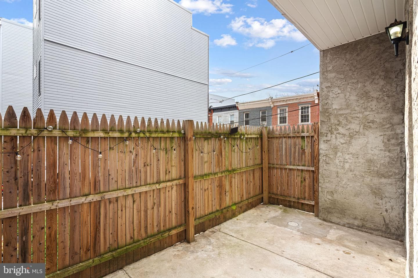2718 W Jefferson Street photo 11