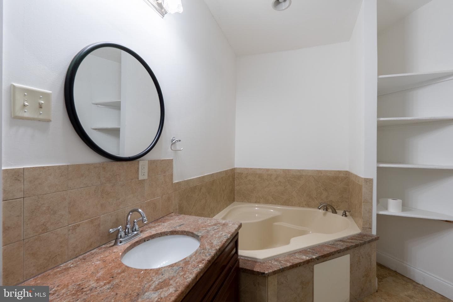 4630 Edmund Street photo 9