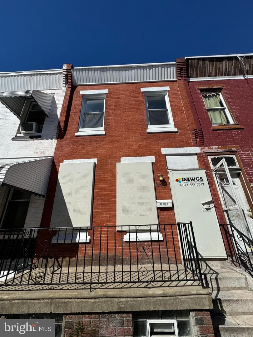 2214 N Bouvier Street photo 8