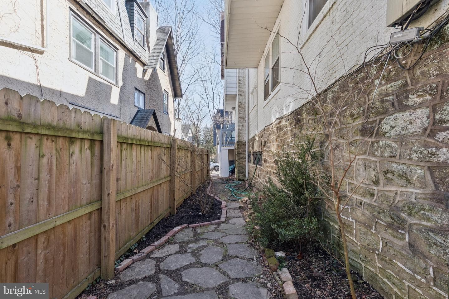 519 Burnham Road photo 55