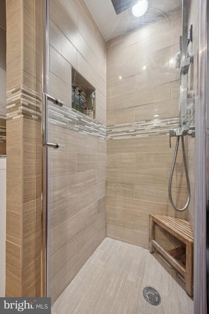 1021 Clinton Street #7 photo 13