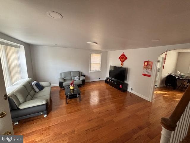 1830 Faunce Street photo 2