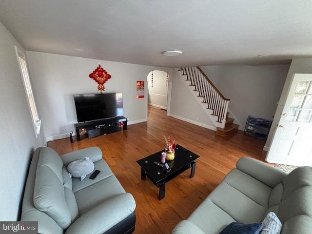 1830 Faunce Street photo 3