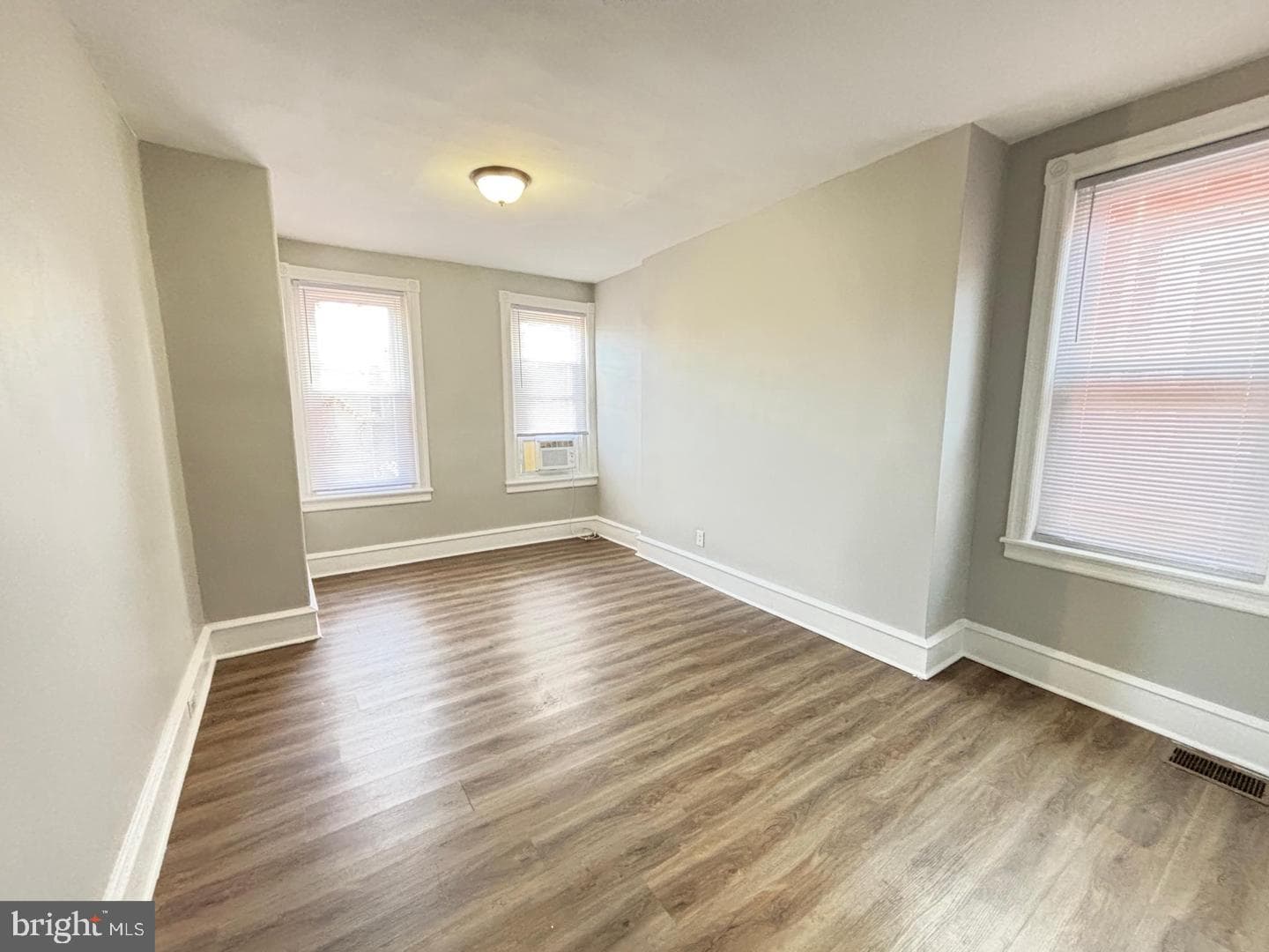 1407 S 54th Street photo 11