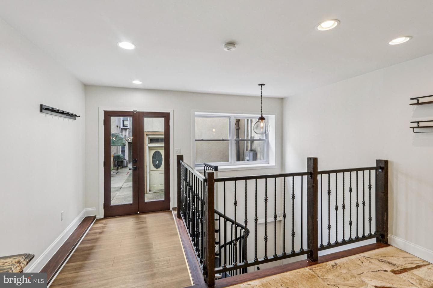 233 Brown Street #3 photo 4