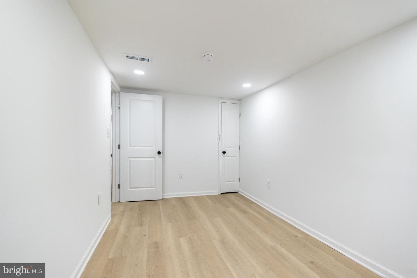 1371 Westbury Drive photo 25