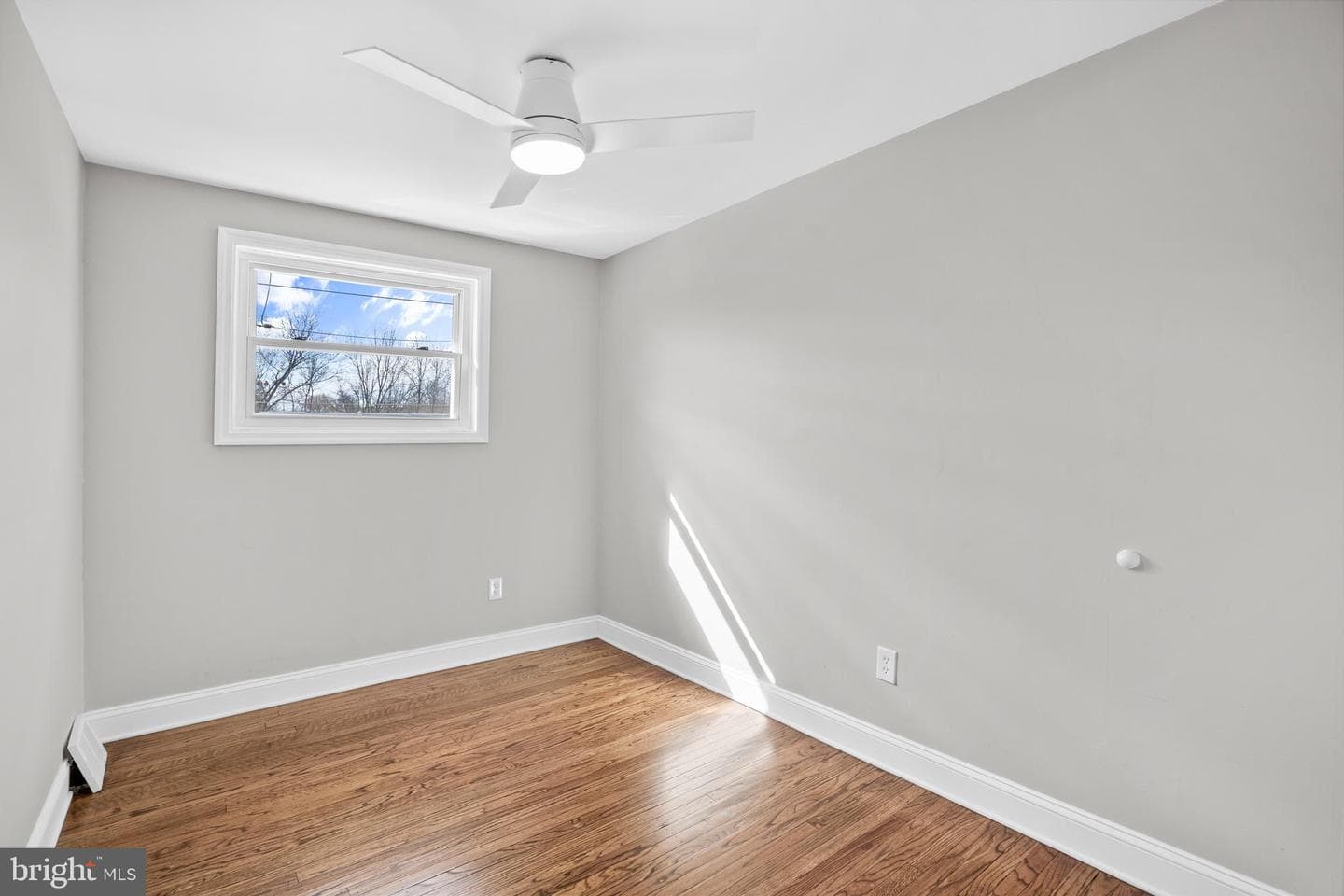 4223 Greenmount Road photo 22