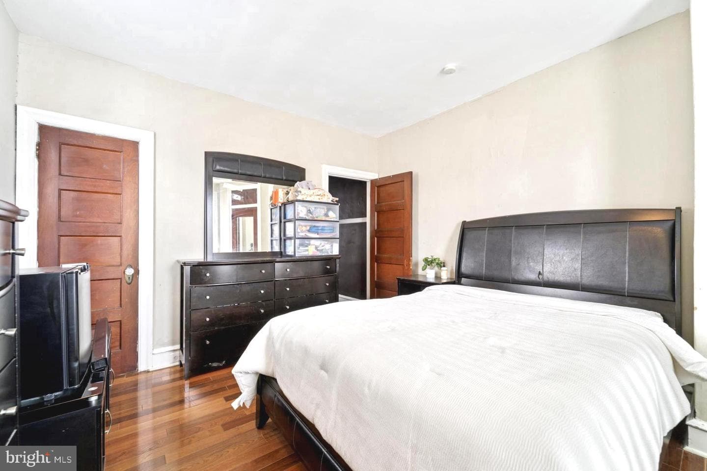 5822 Cedarhurst Street photo 24