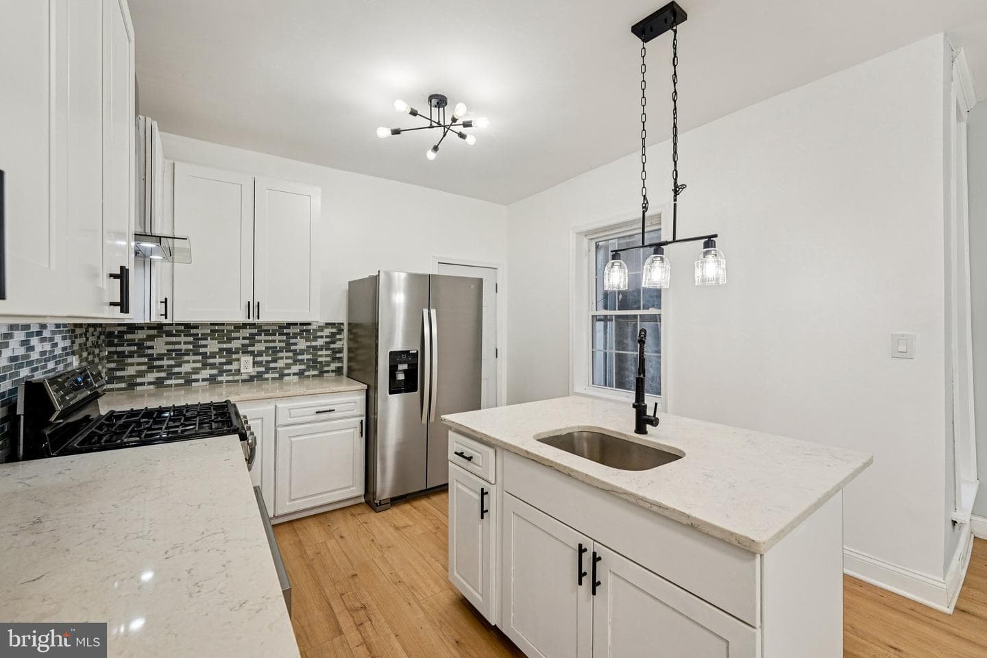 6051 Haverford Avenue photo 11