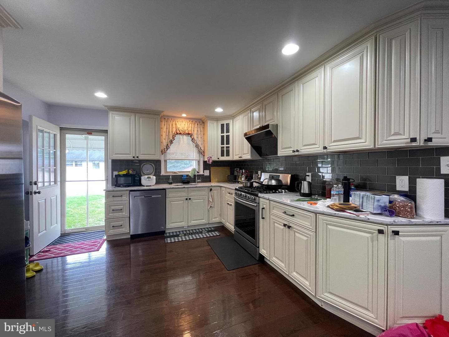 870 Morefield Road photo 3