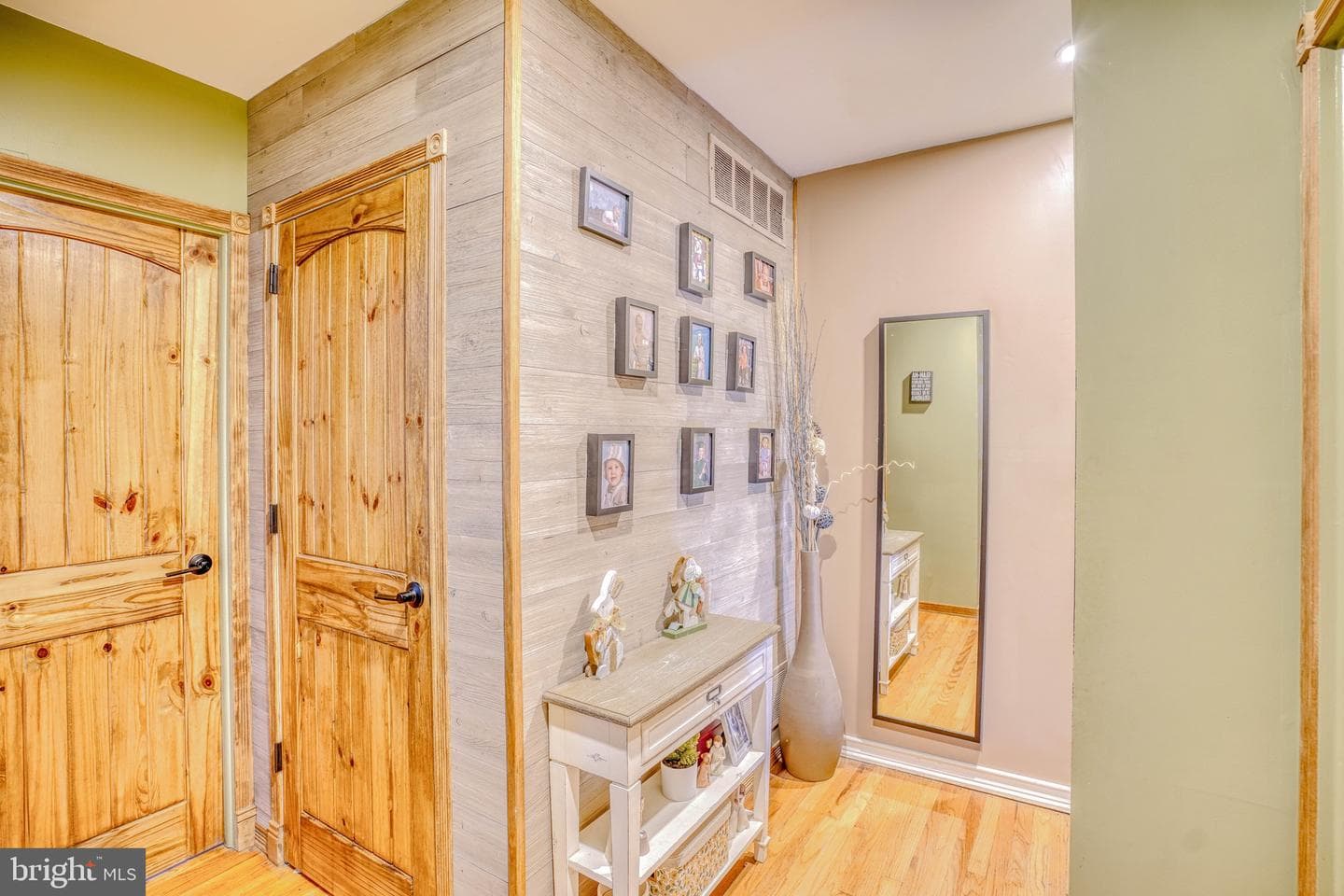 2531 Lefevre Street photo 13