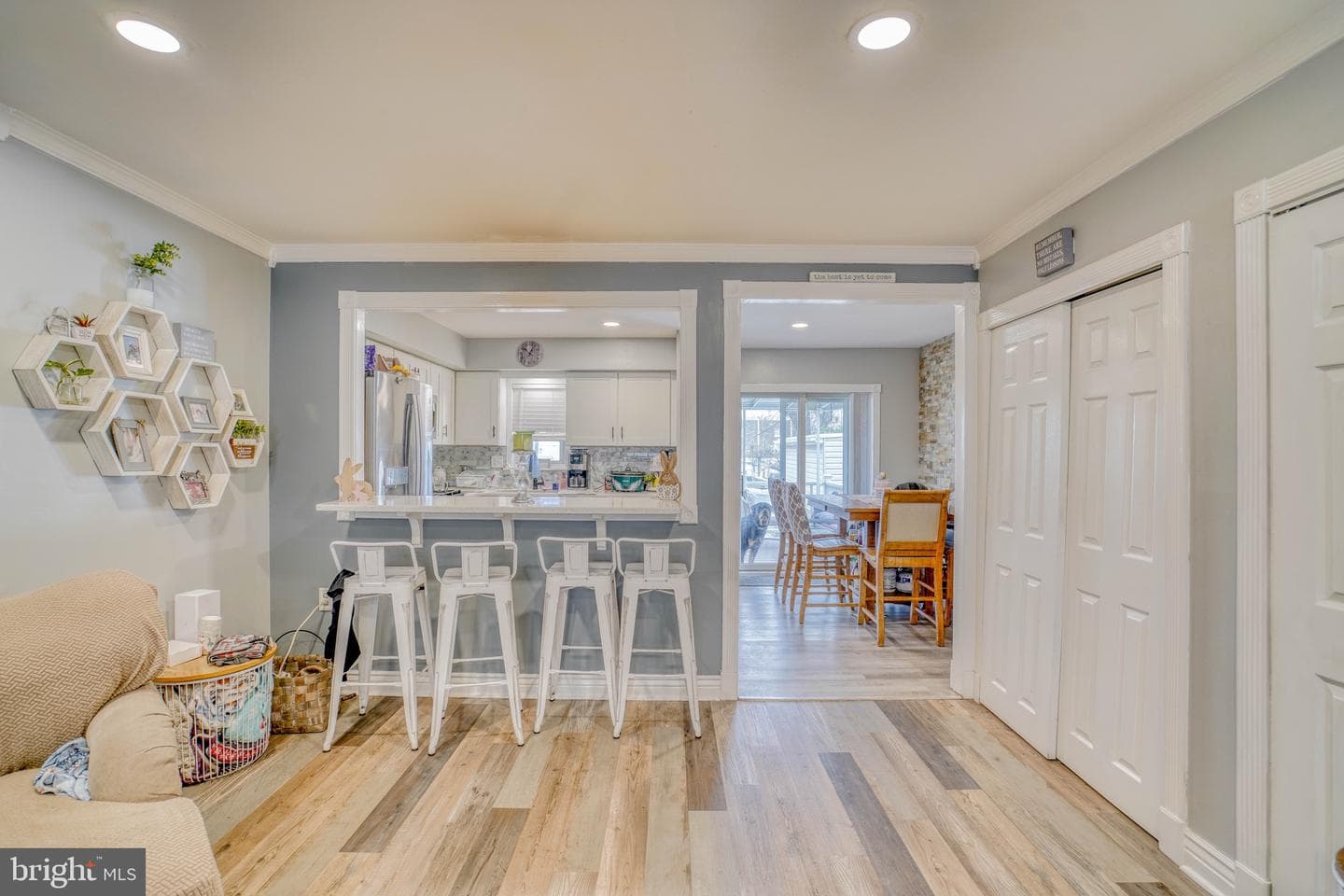 2531 Lefevre Street photo 5