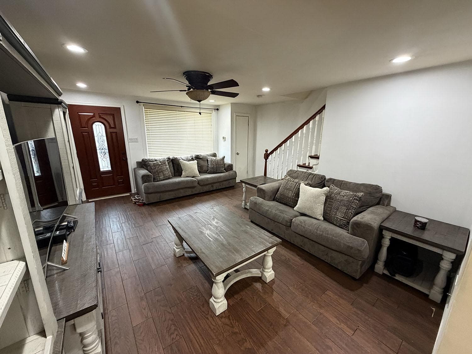 5705 Tackawanna Street photo 2