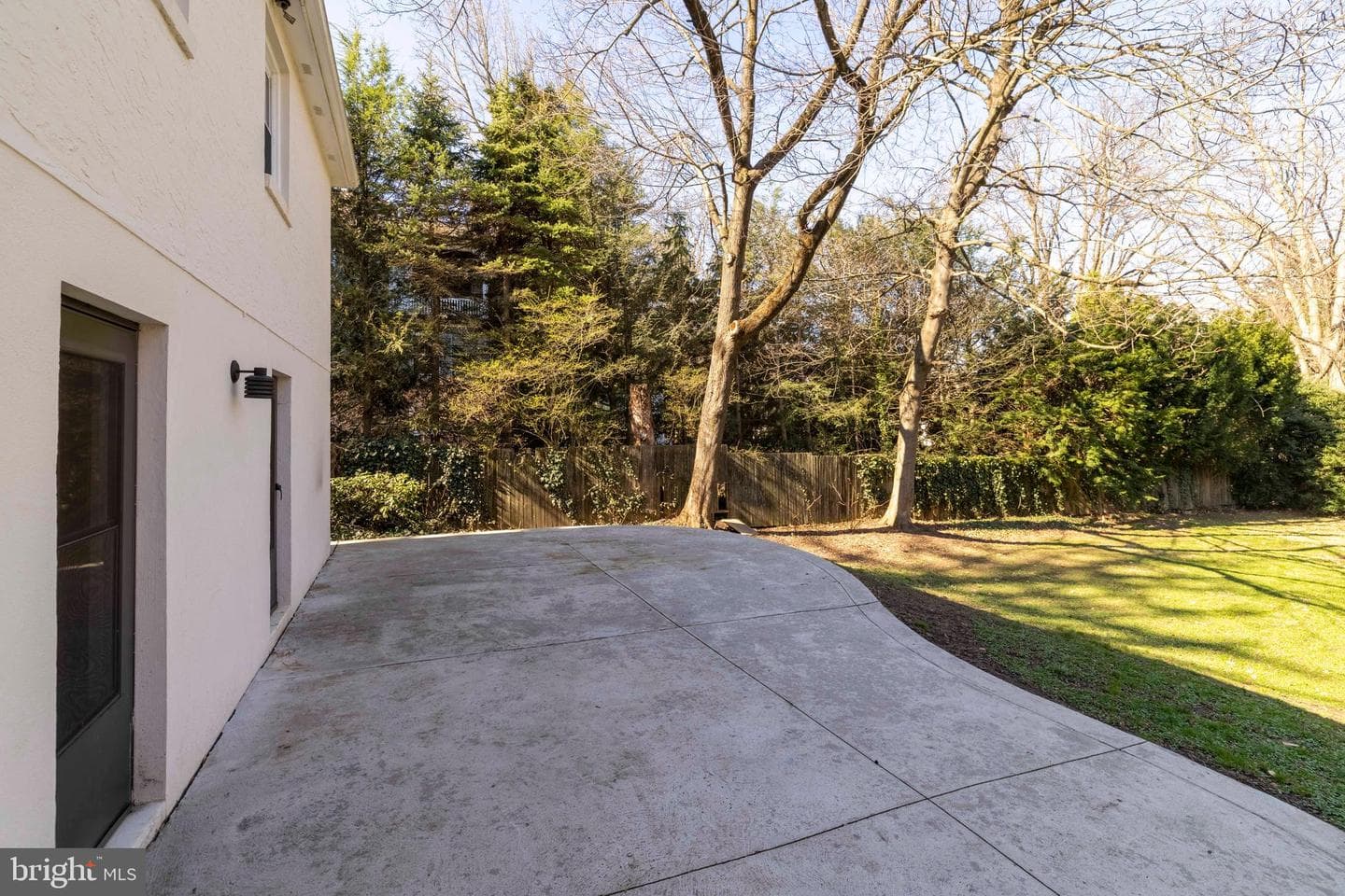 323 E Gowen Avenue photo 39