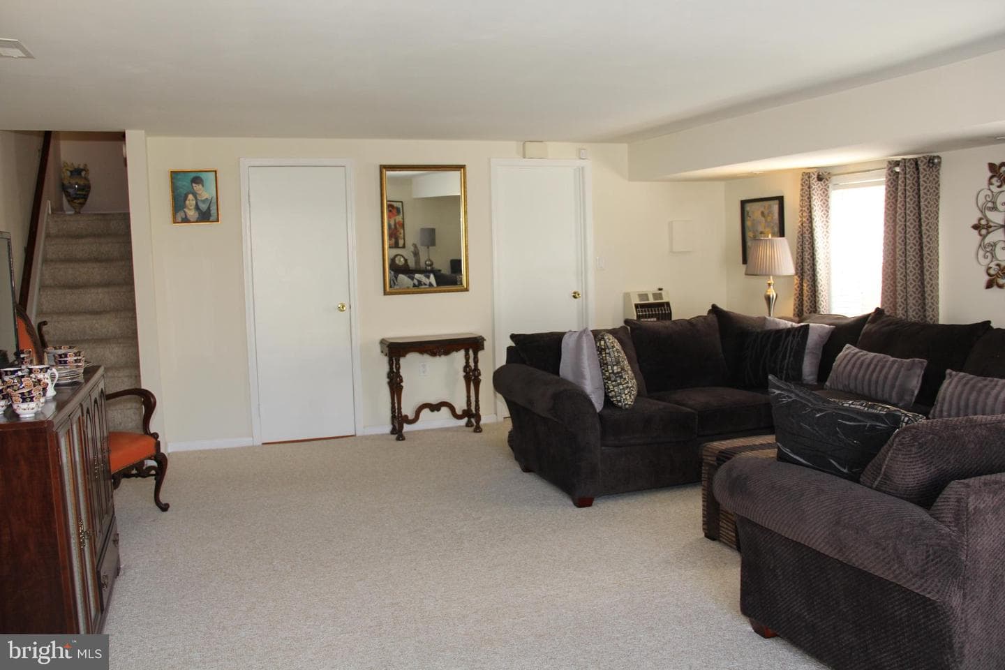 7902 Brous Avenue photo 35