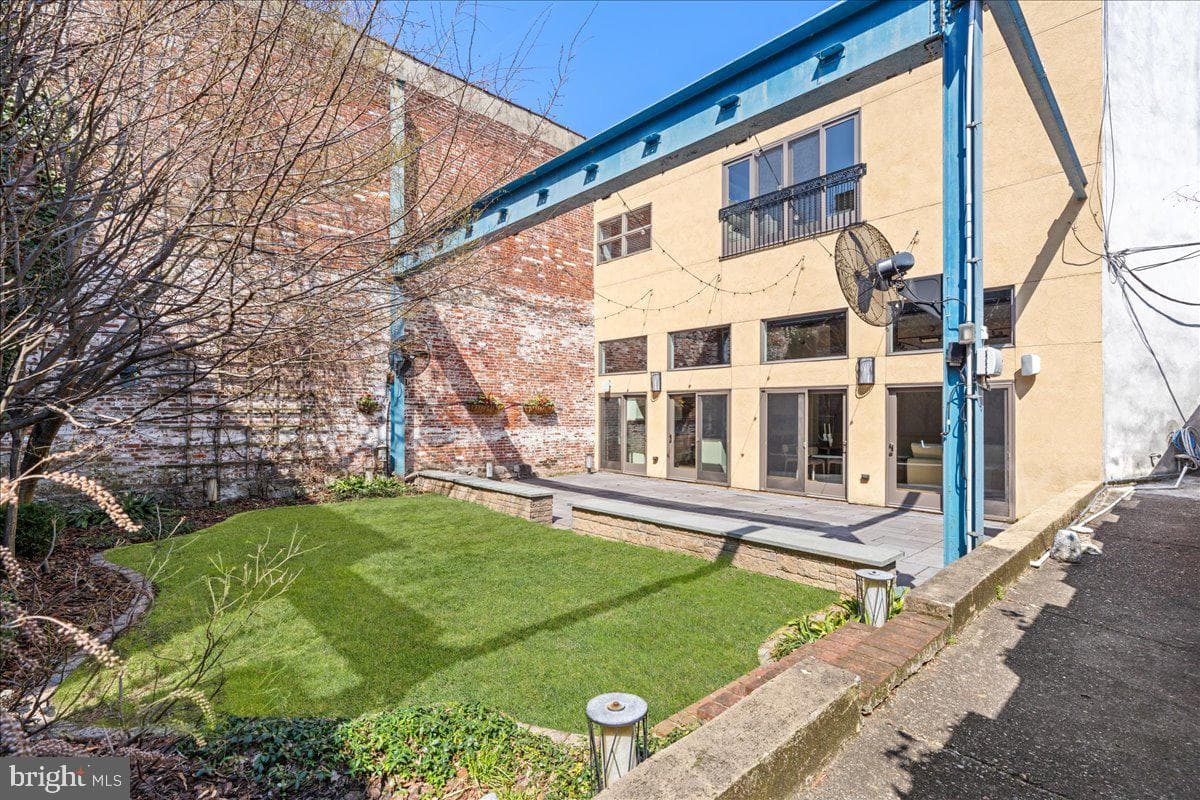 314 Fitzwater Street photo 6