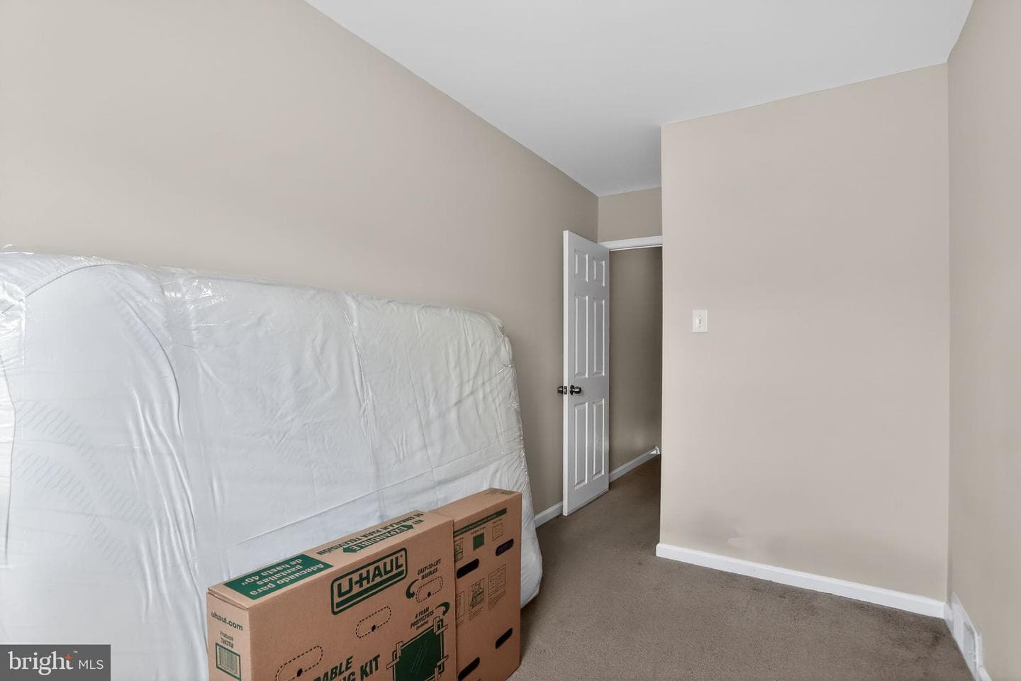 8312 Thouron Avenue photo 17