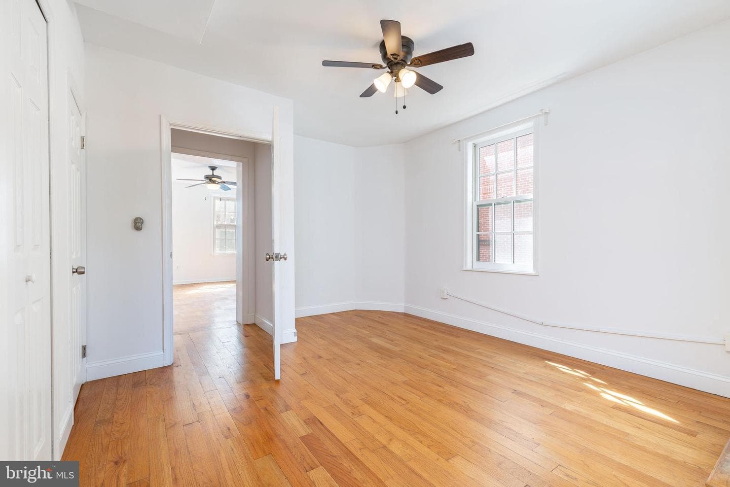 244 S 9th Street photo 14