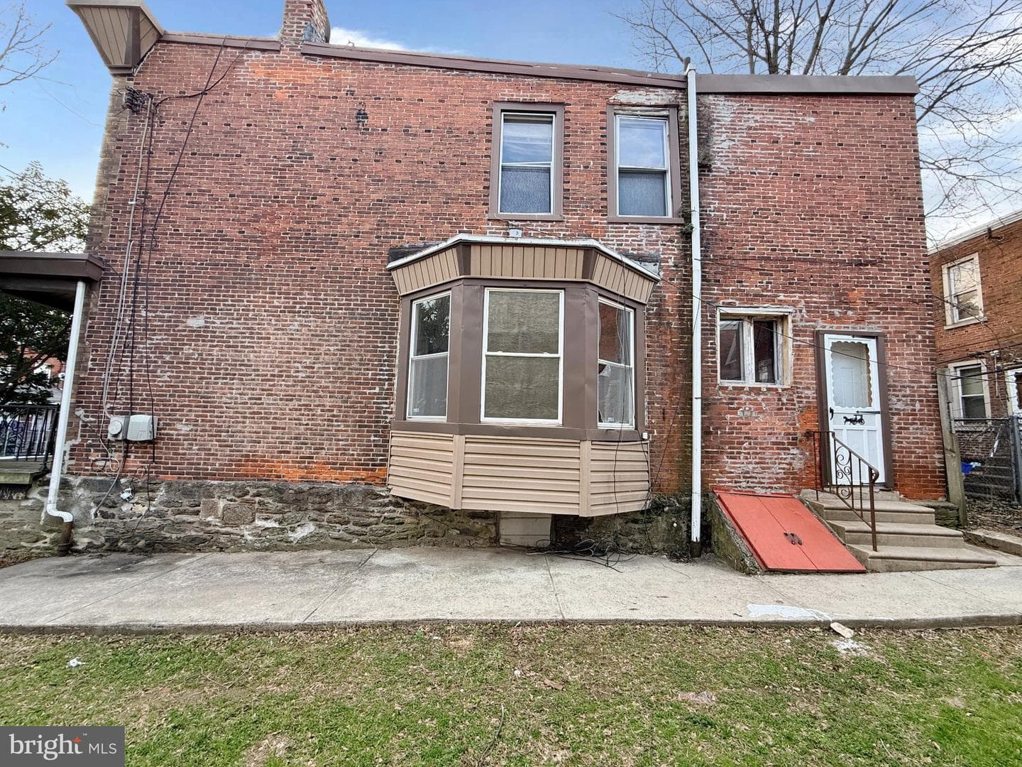 5534 Chew Ave photo 4