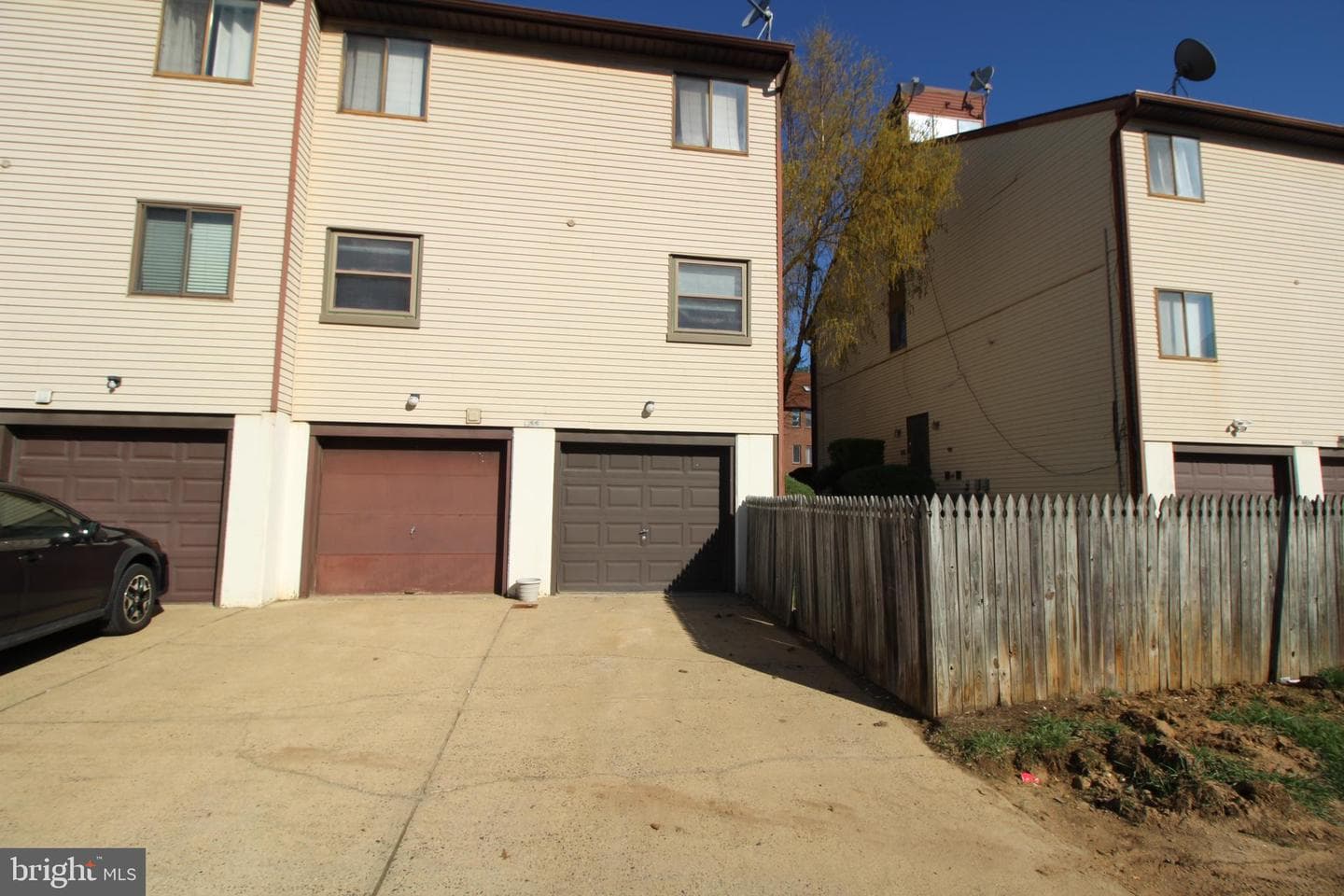 9557 James Street #a photo 14