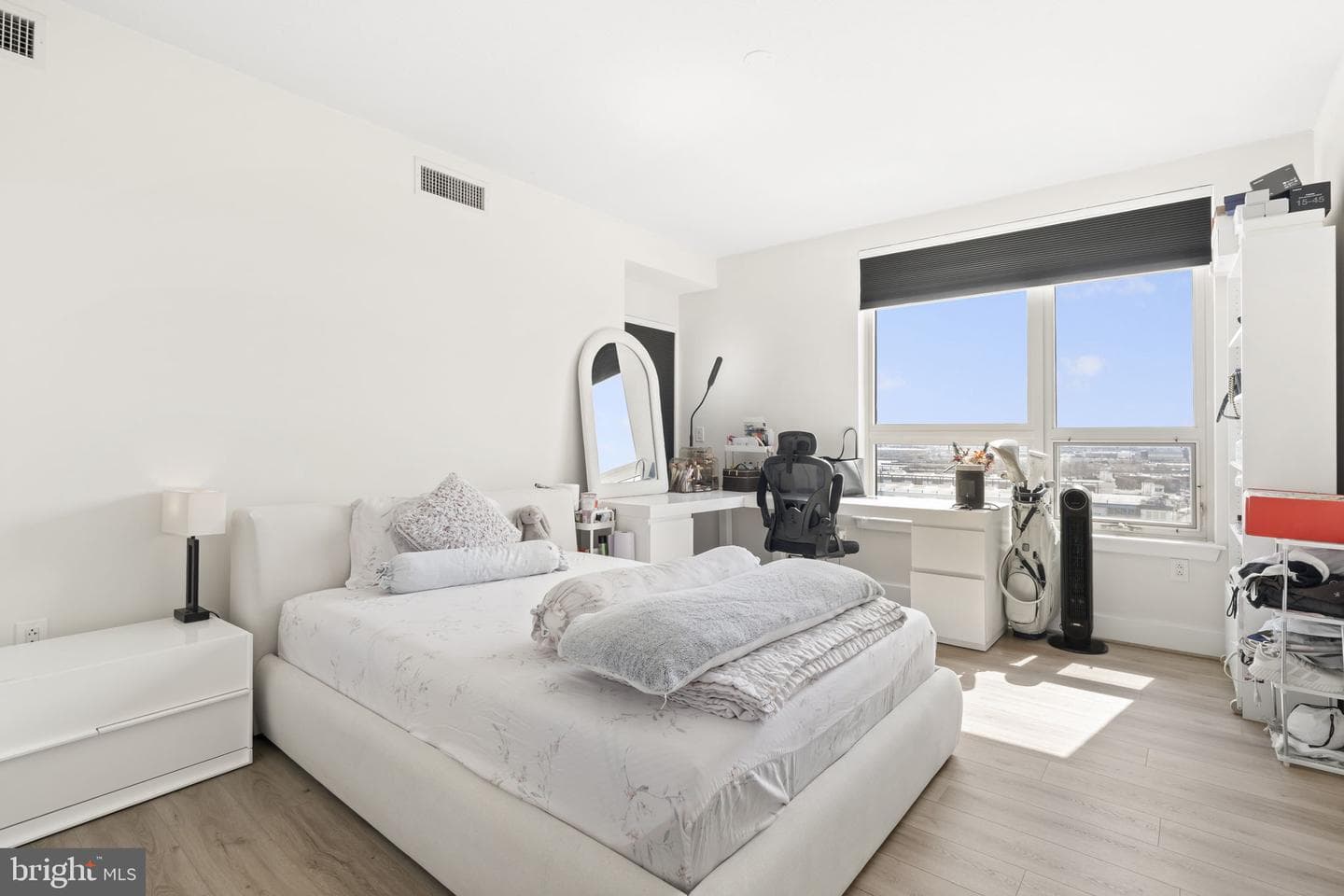 717 S Chris Columbus Boulevard #1102 photo 16