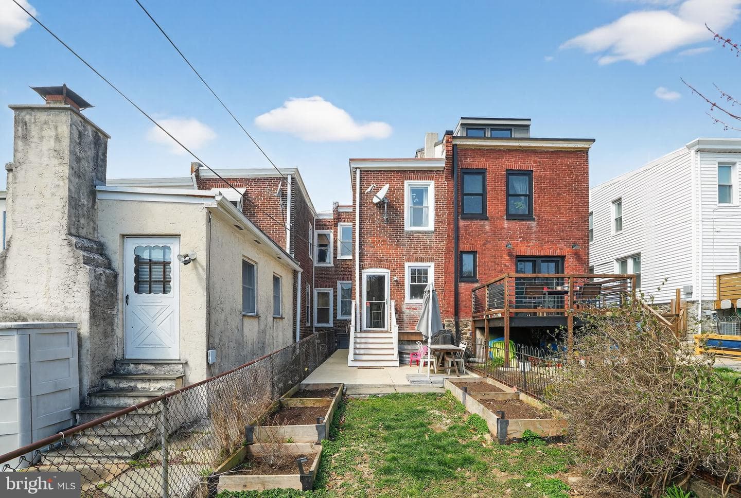 425 Hermitage Street photo 31