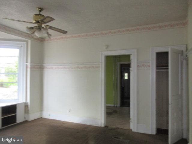 424 W Bringhurst Street photo 6