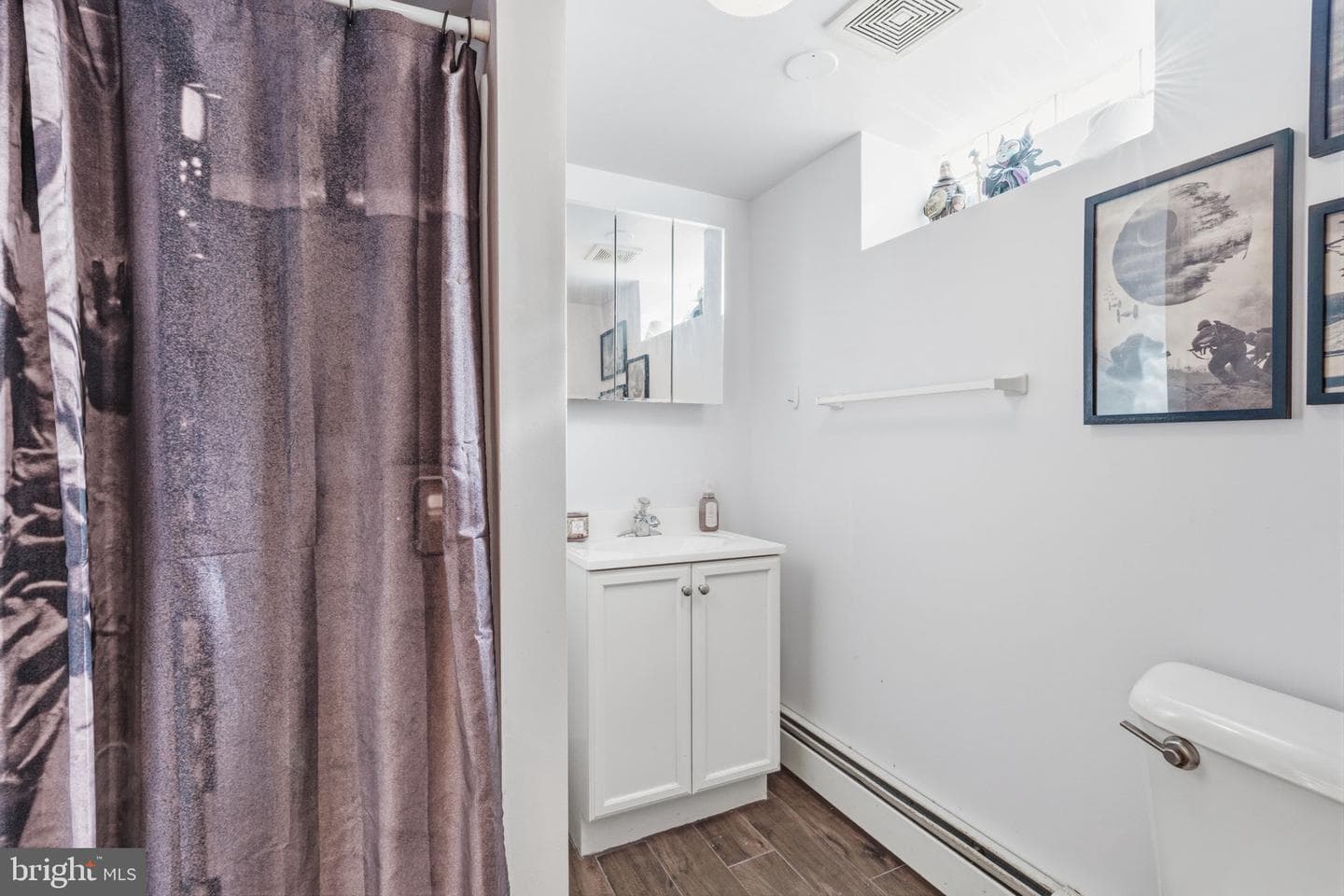 729 Chandler Street photo 28