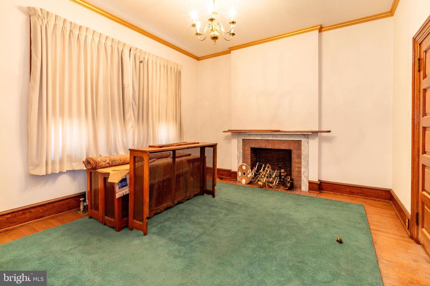 324 Wharton Street photo 3