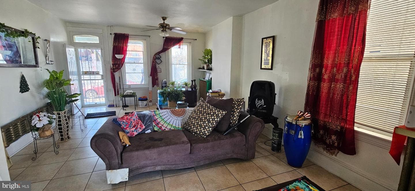 4535 Hedge Street photo 6