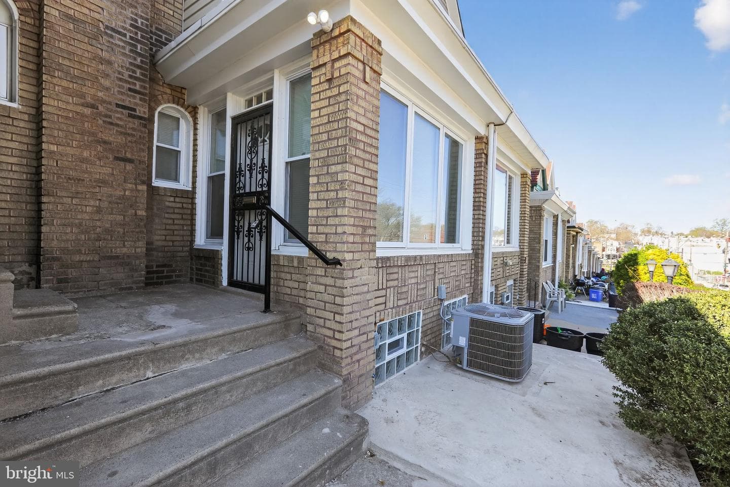 1916 W Nedro Avenue photo 6