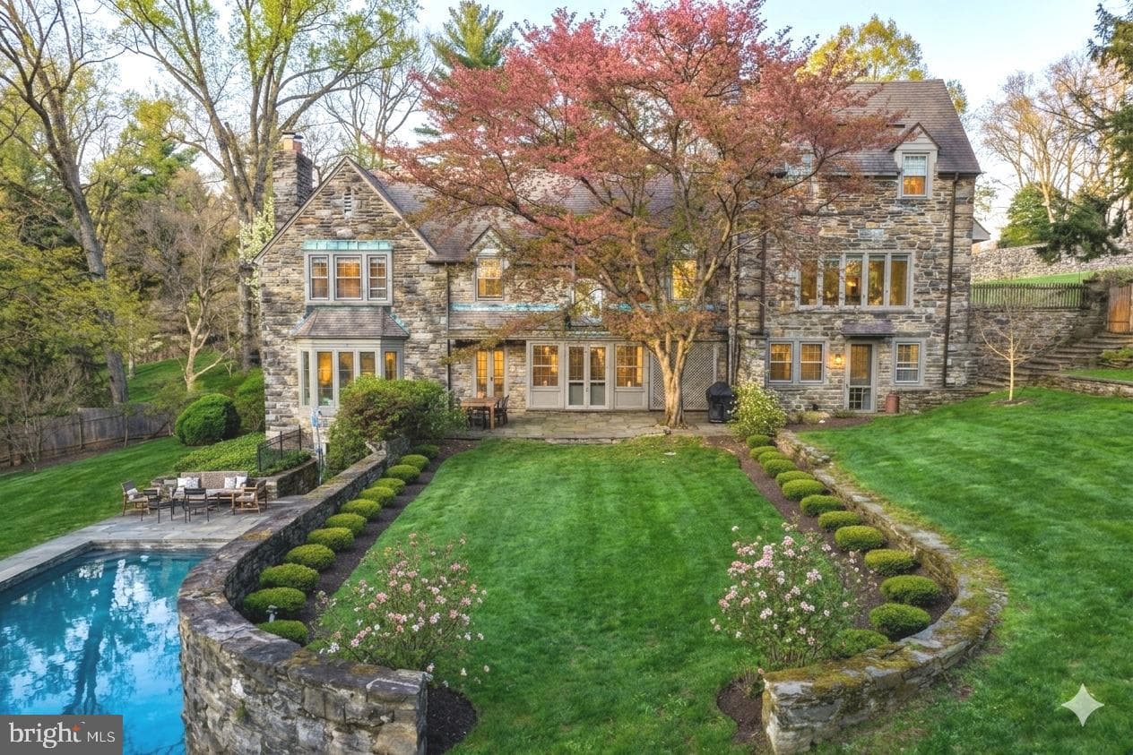 8830 Towanda Street/ Aka 505 W.Chestnut Hill Avenue photo 76