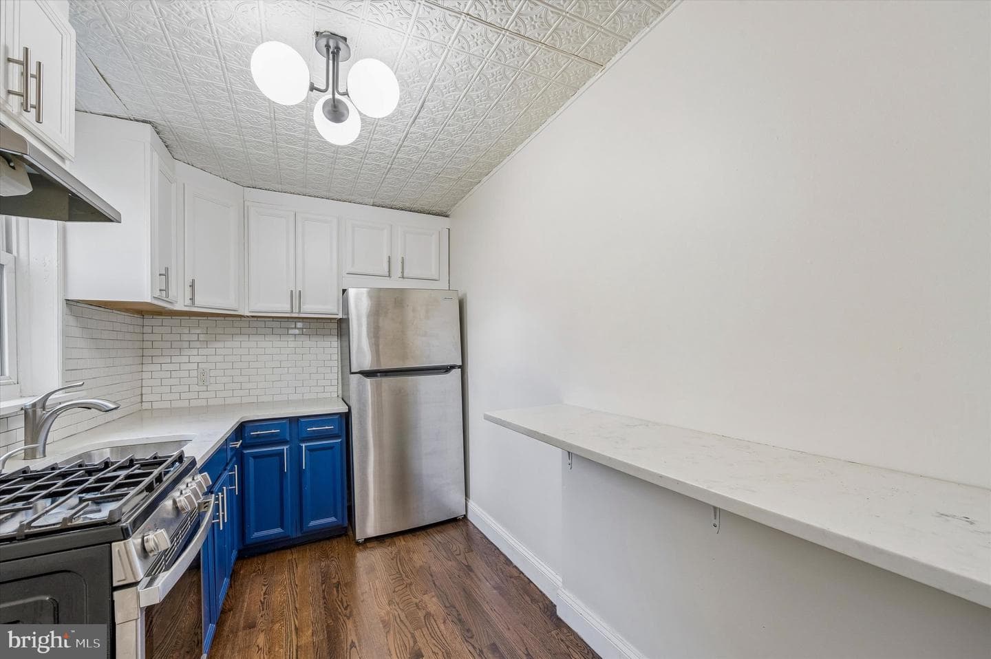2531 Webb Street photo 9