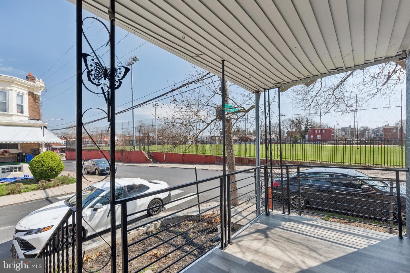 5914 N Norwood Street photo 32