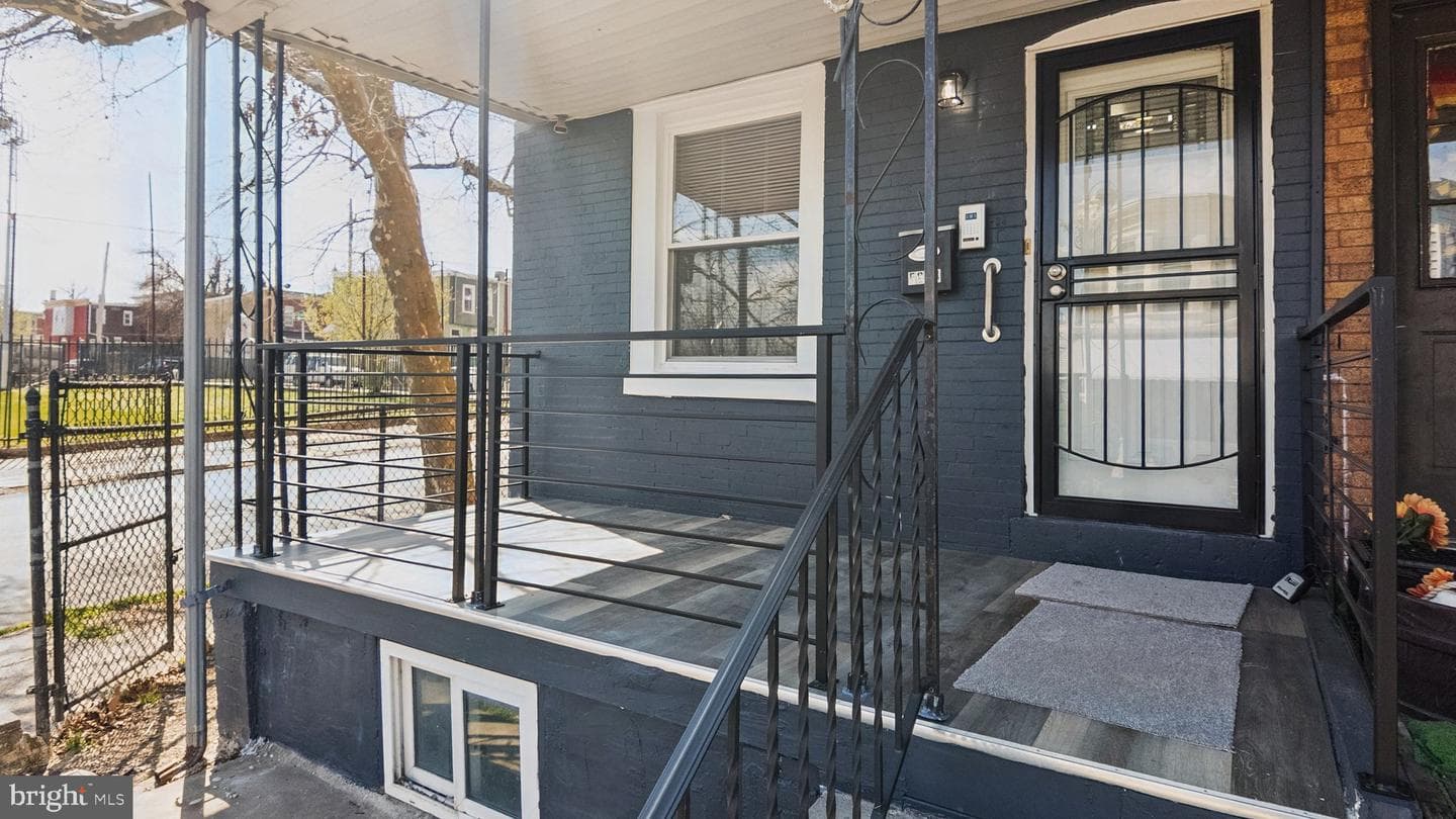5914 N Norwood Street photo 68