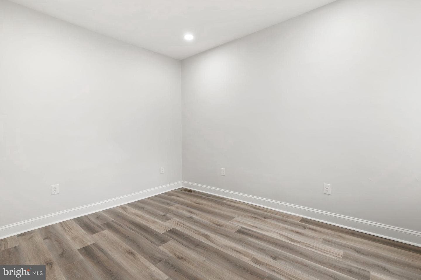 5312 Master Street photo 20