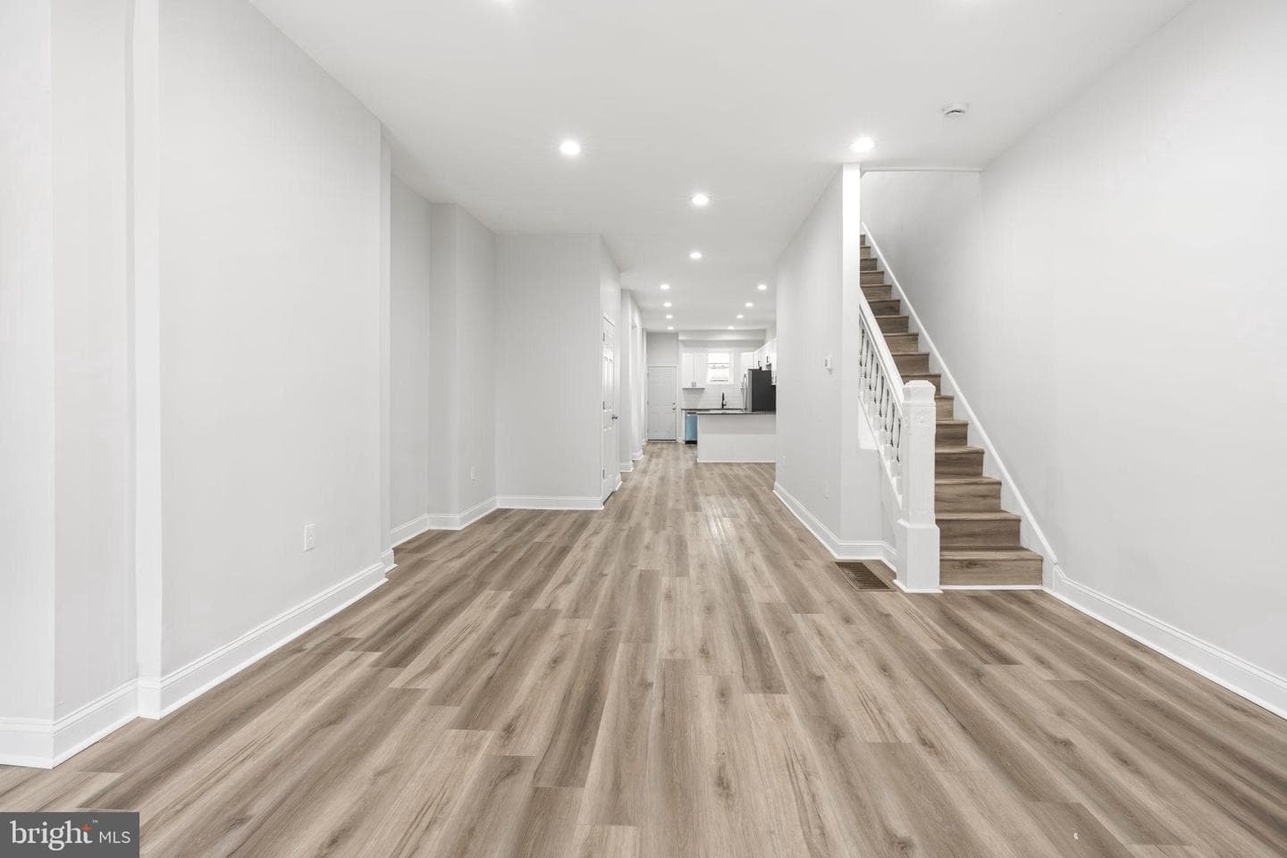 5312 Master Street photo 4