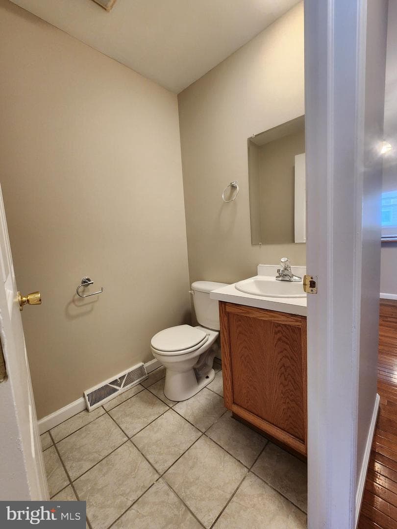 1120 E Susquehanna Avenue #a photo 14