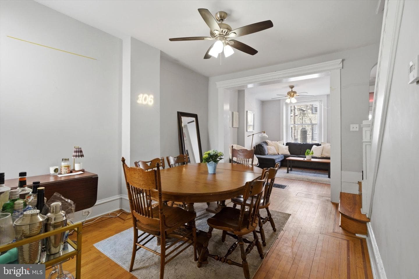 106 W Salaignac Street photo 5