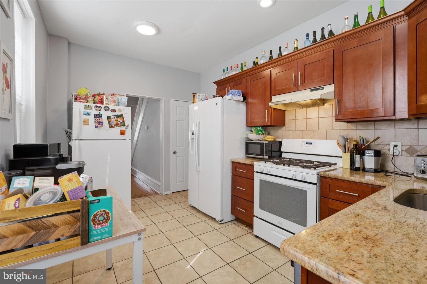 106 W Salaignac Street photo 7
