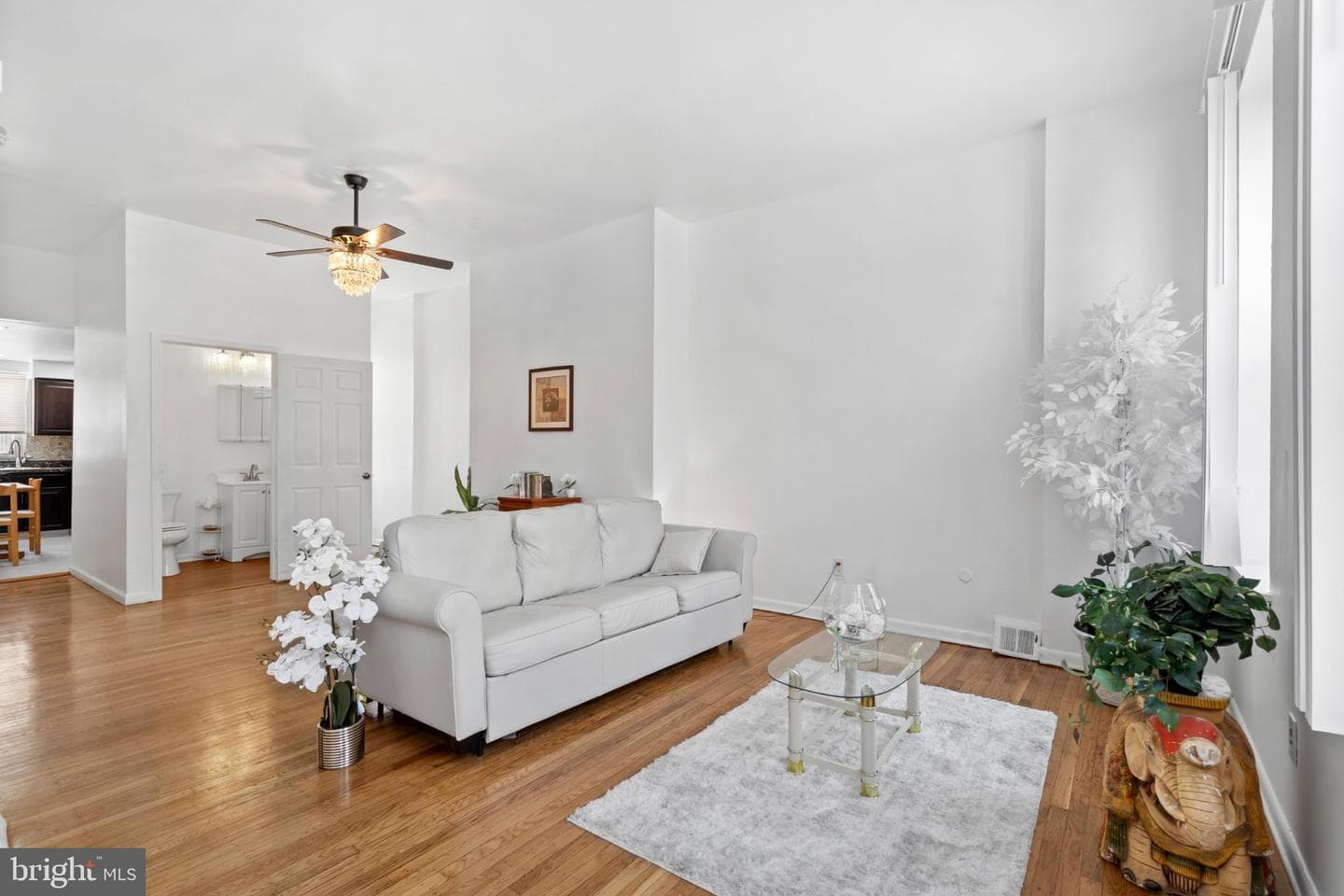 1202 Mount Vernon Street photo 4