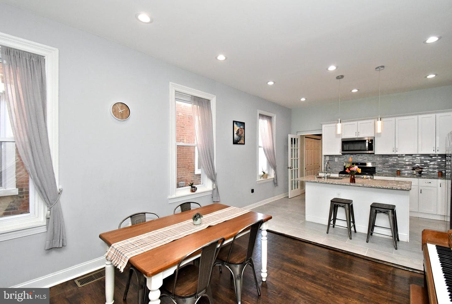 1325 N Redfield Street photo 10