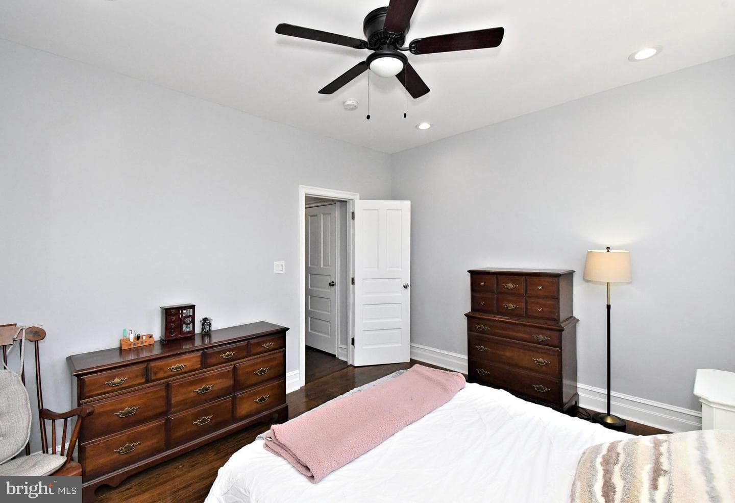 1325 N Redfield Street photo 30