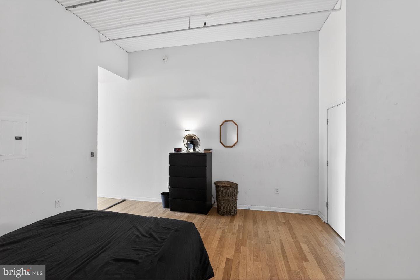 2200 Arch Street #416 photo 16