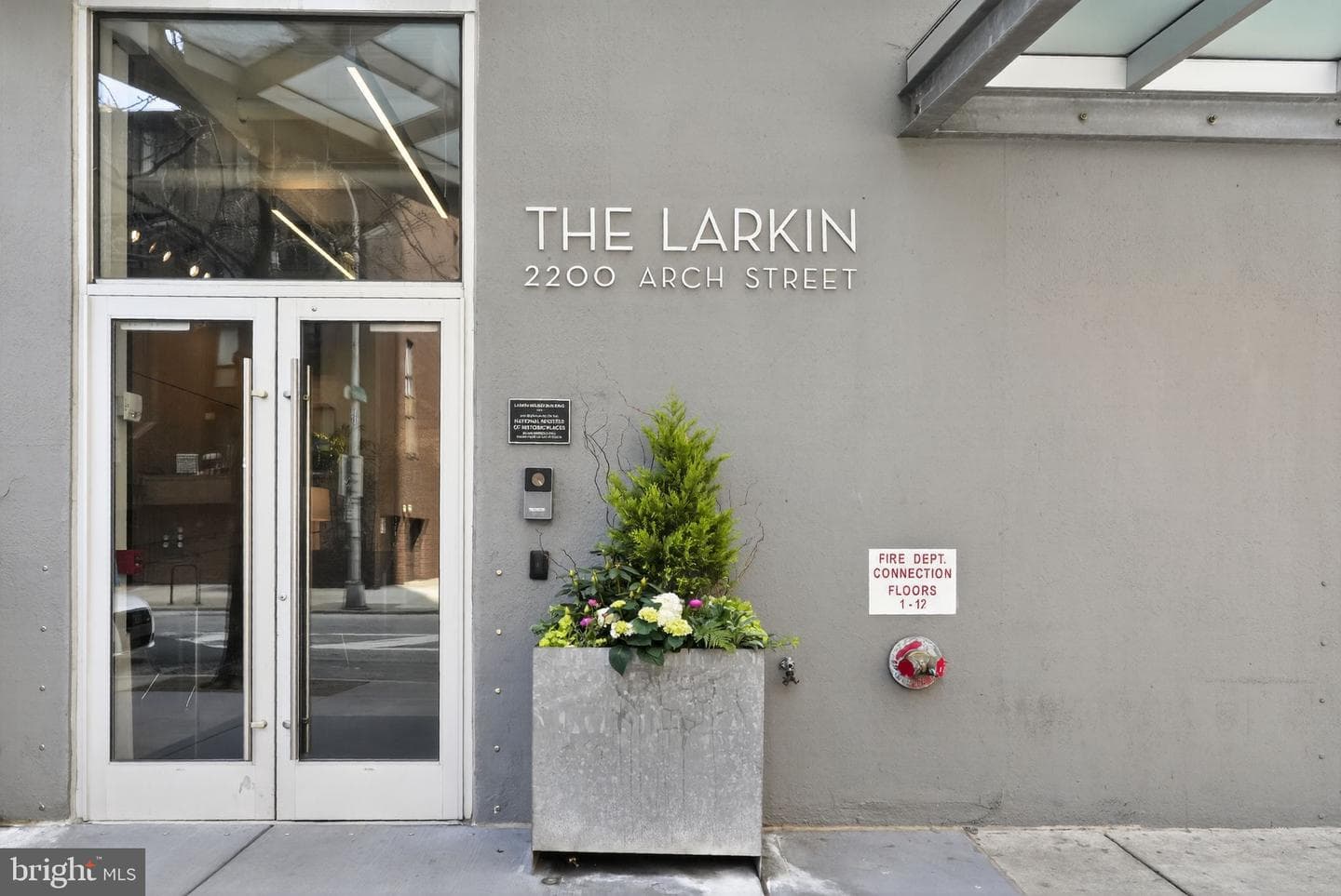 2200 Arch Street #416 photo 3