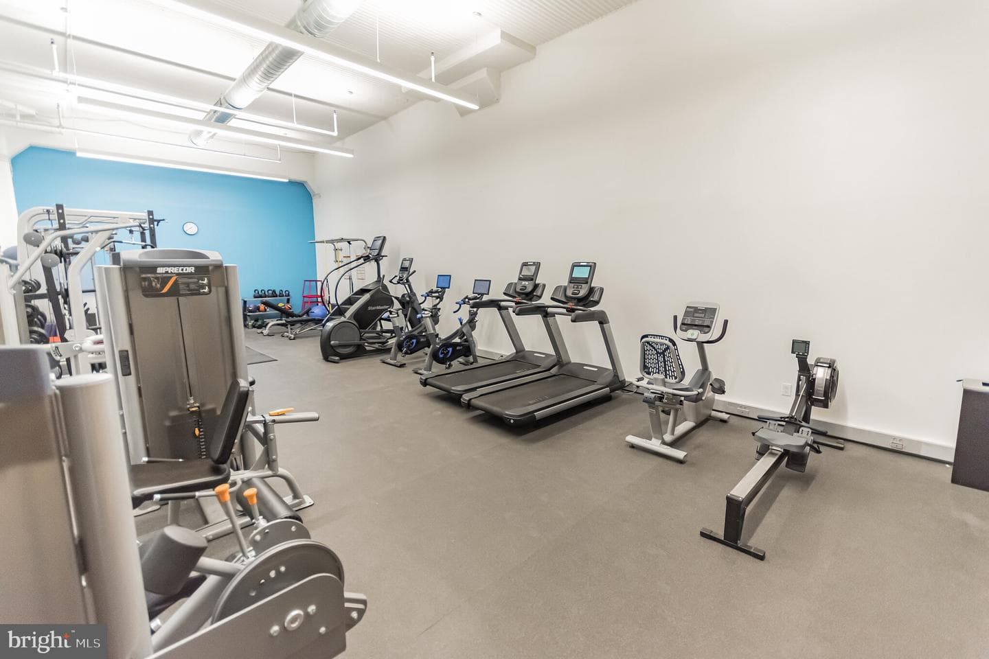 2200 Arch Street #416 photo 32