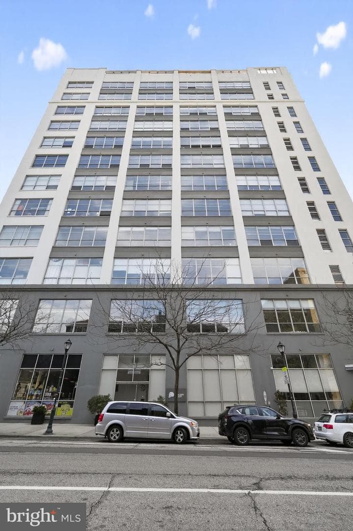 2200 Arch Street #416 photo 38