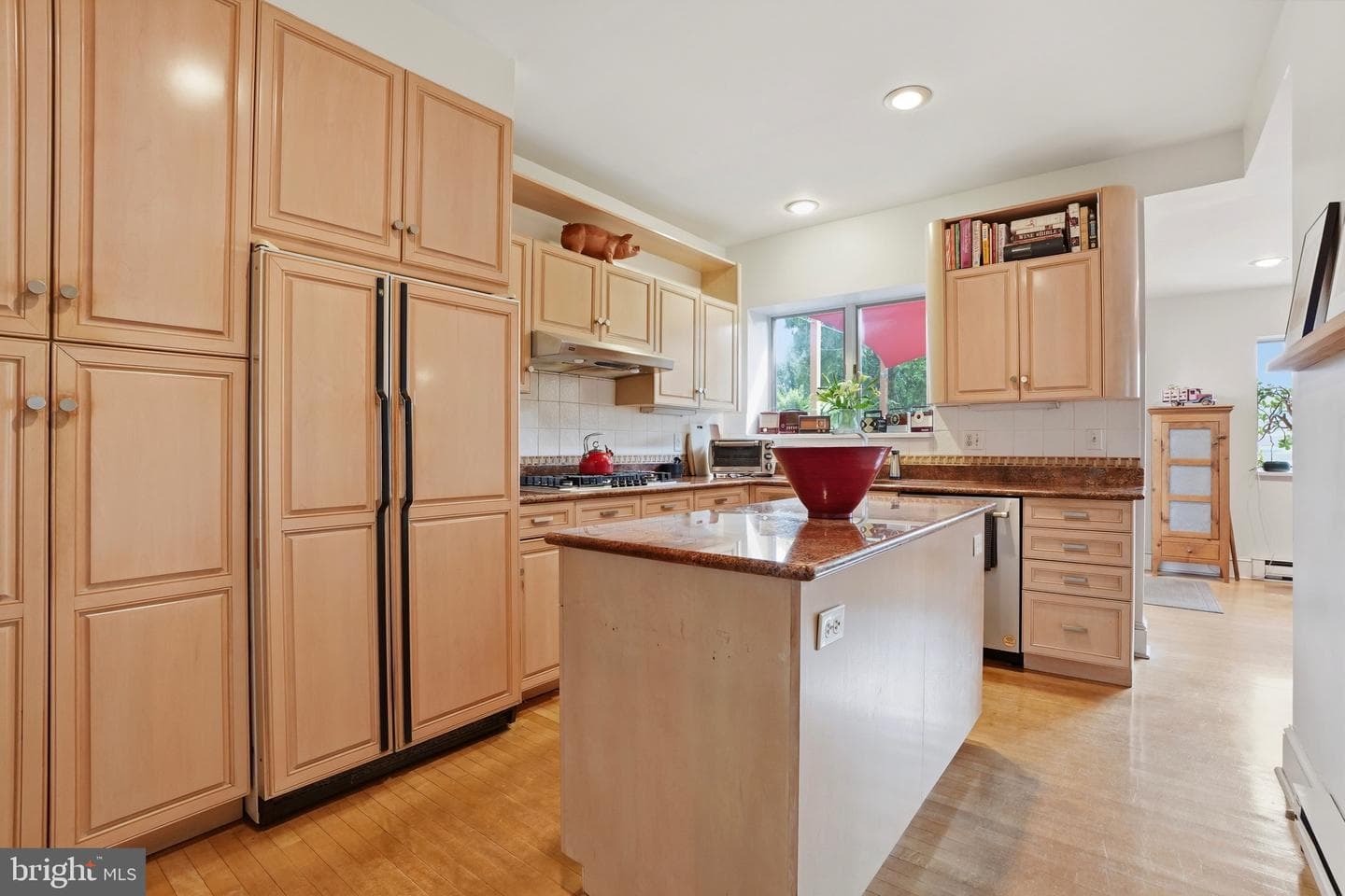3106 Midvale Avenue photo 11